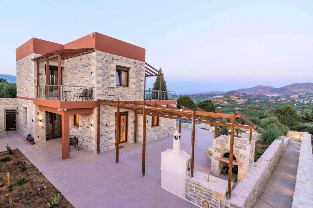 Photo of Outdoor in Kamilari