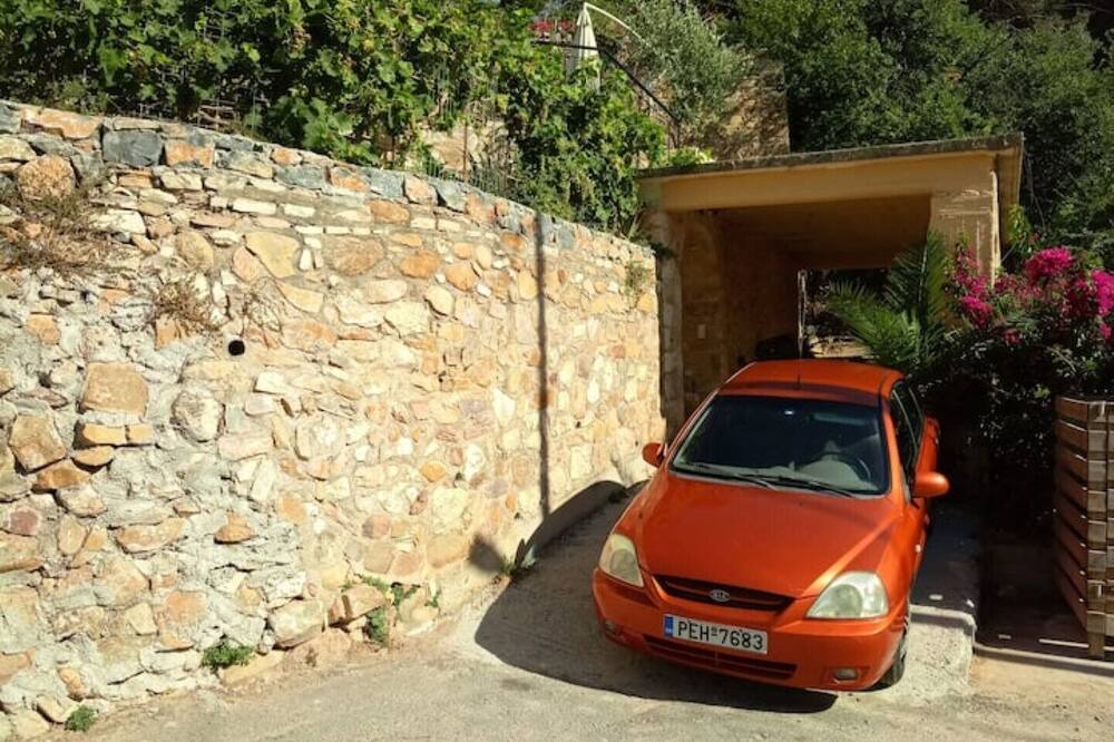 Photo of Outdoor in Maroulas