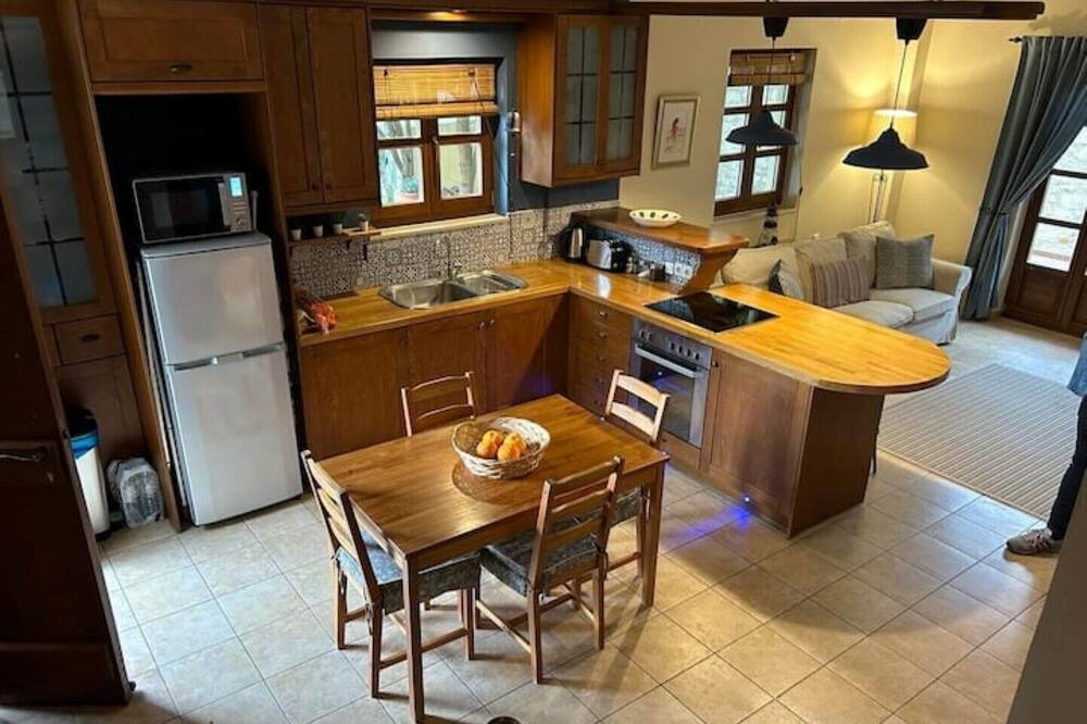 Photo of Kitchen in Maroulas