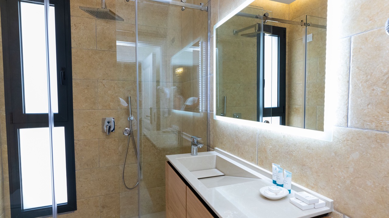 Photo of Bathroom in Orikum