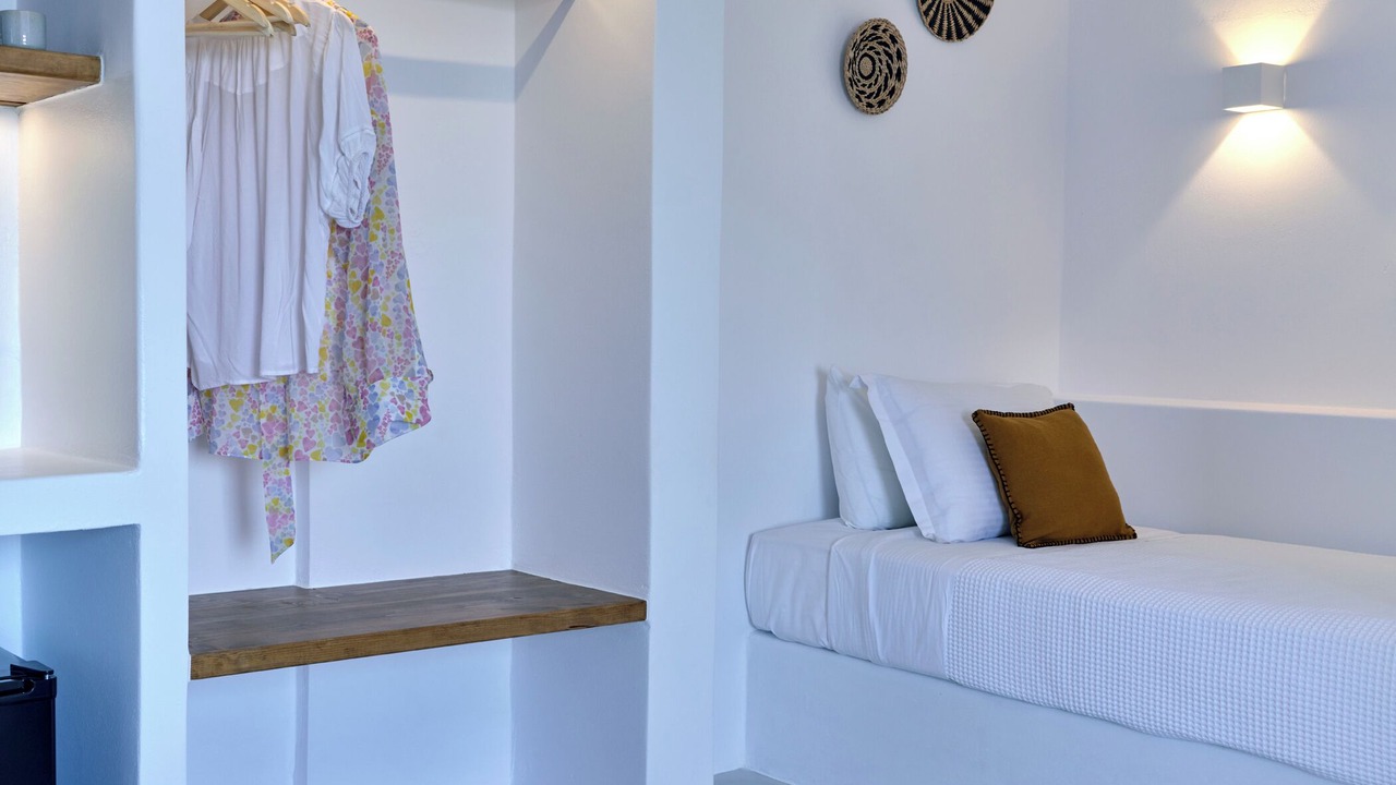 Photo of Bedroom in Parikia