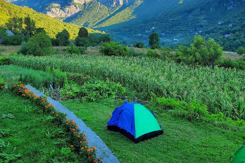 Photo of Outdoor in Curraj I Eperm