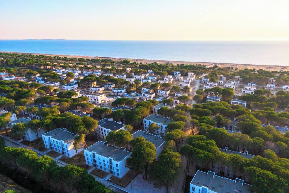 Photo of Outdoor in Ishem
