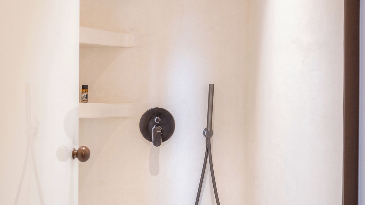 Photo of Bathroom in Ornos