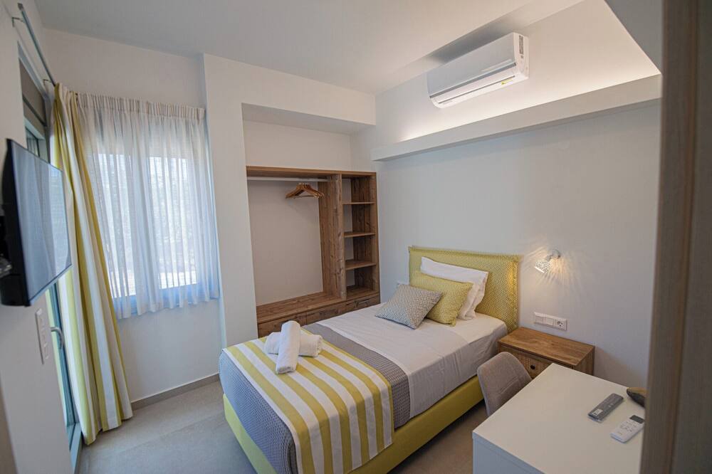 Photo of Bedroom in Agia Pelagia