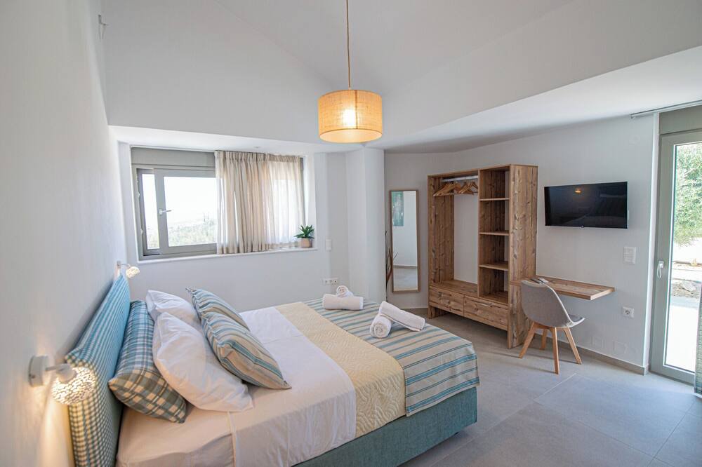 Photo of Bedroom in Agia Pelagia