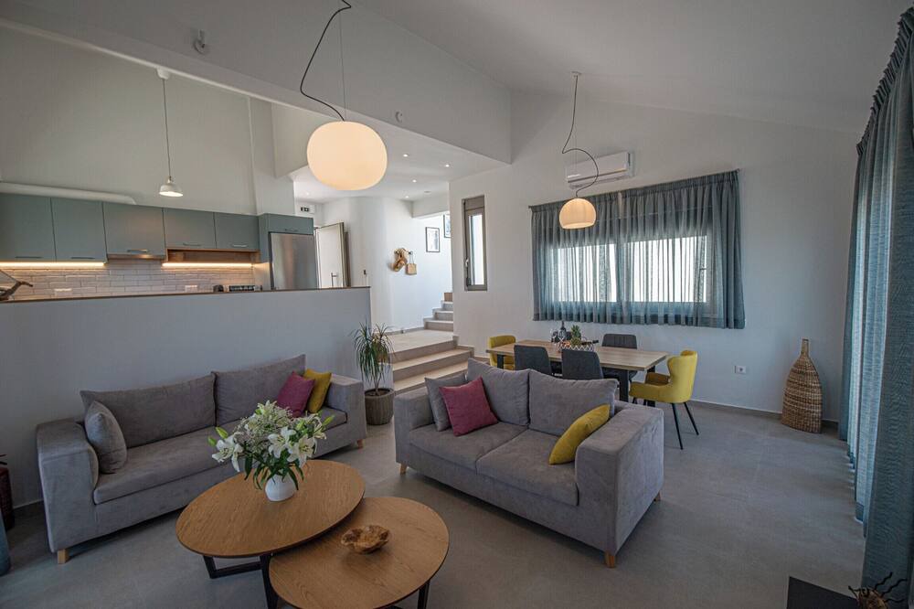 Photo of Livingroom in Agia Pelagia
