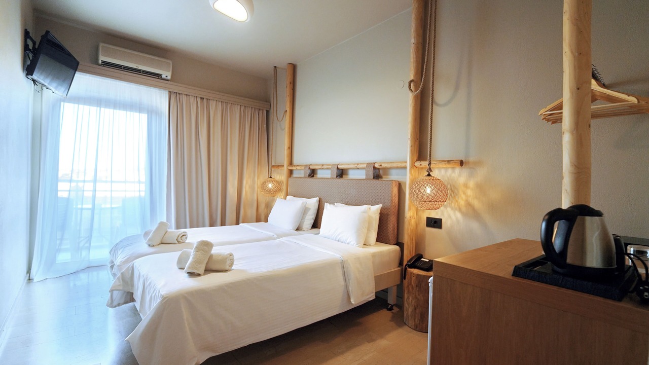 Photo of Bedroom in Analipsi