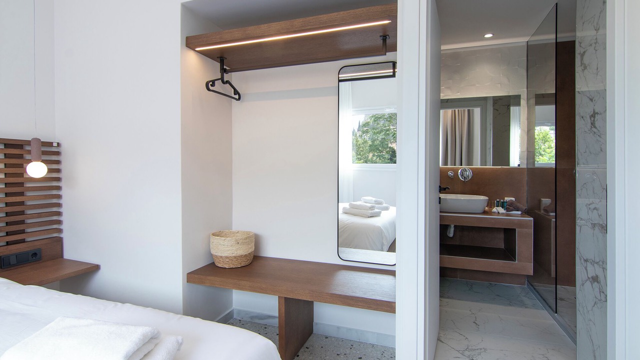 Photo of Bathroom in Plaka