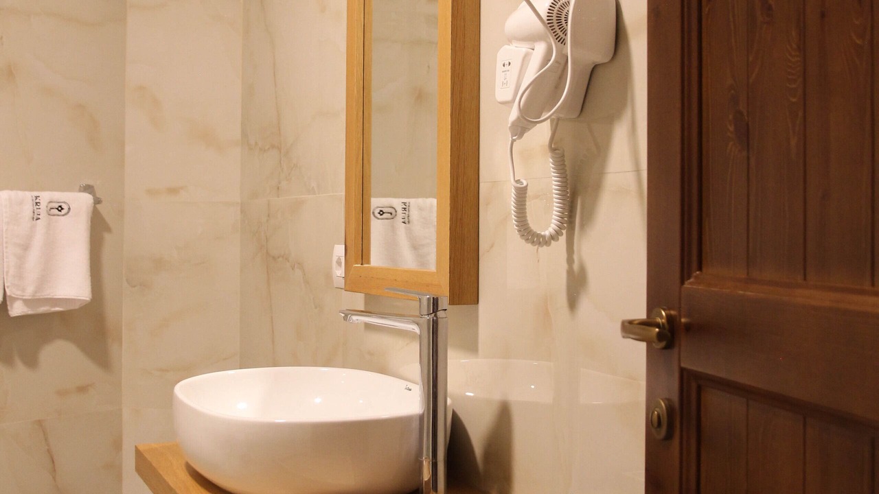 Photo of Bathroom in Kruje