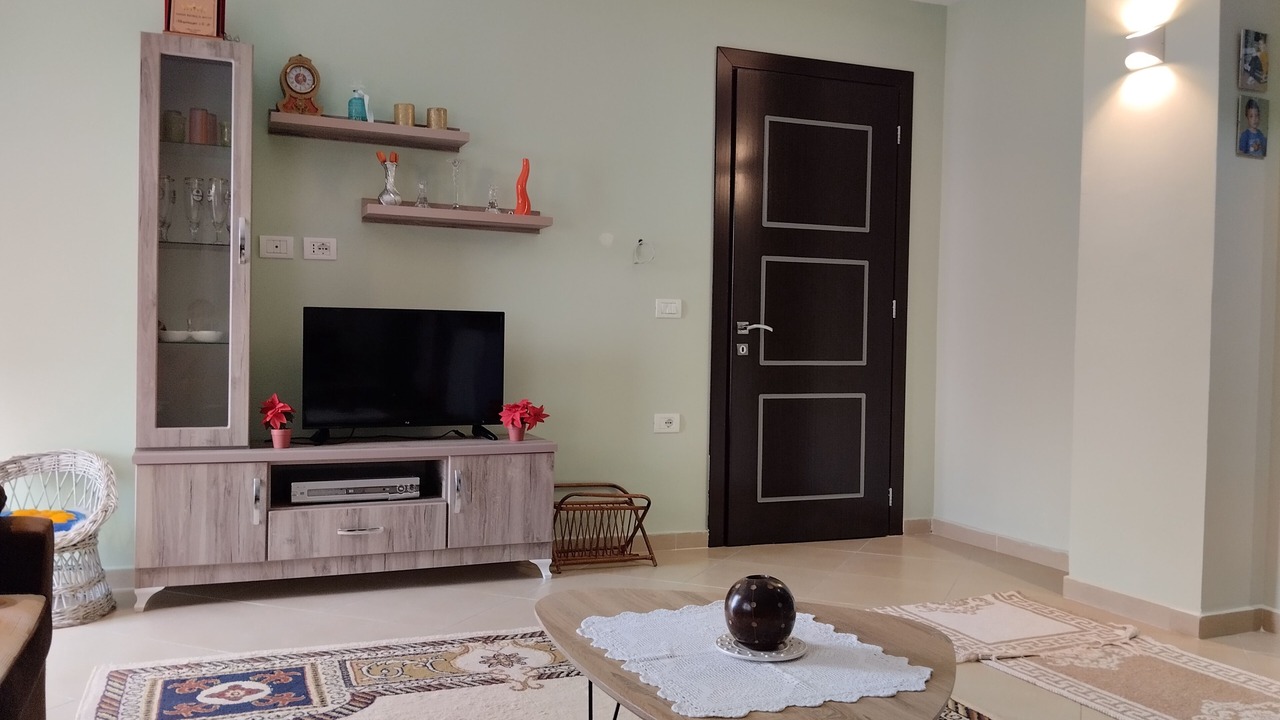 Photo of Livingroom in Korce