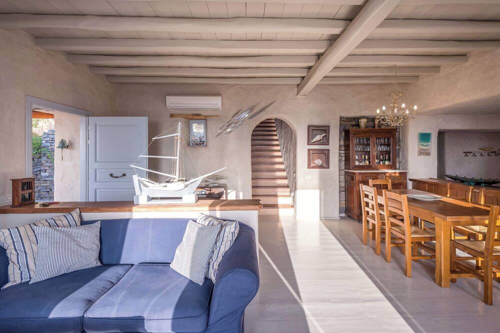 Photo of Livingroom in Naousa