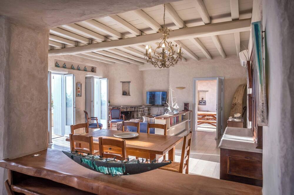 Photo of Kitchen in Naousa