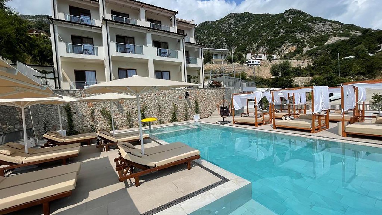 Photo of Outdoor in Palase
