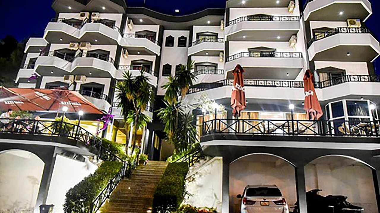 Photo of Outdoor in Qafe e Gjashtes