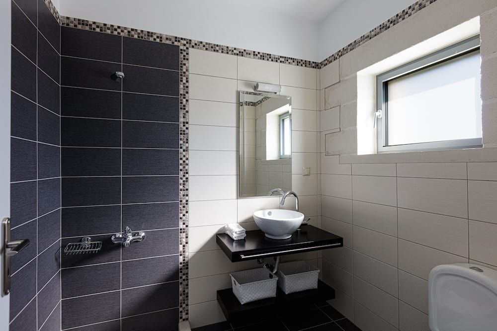 Photo of Bathroom in Plaka