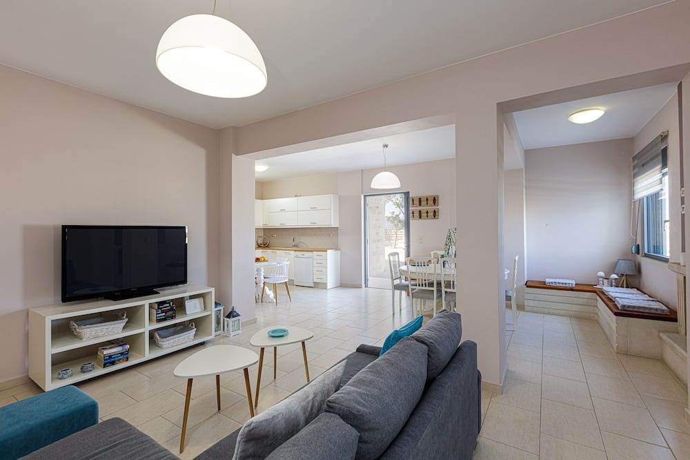 Photo of Livingroom in Plaka