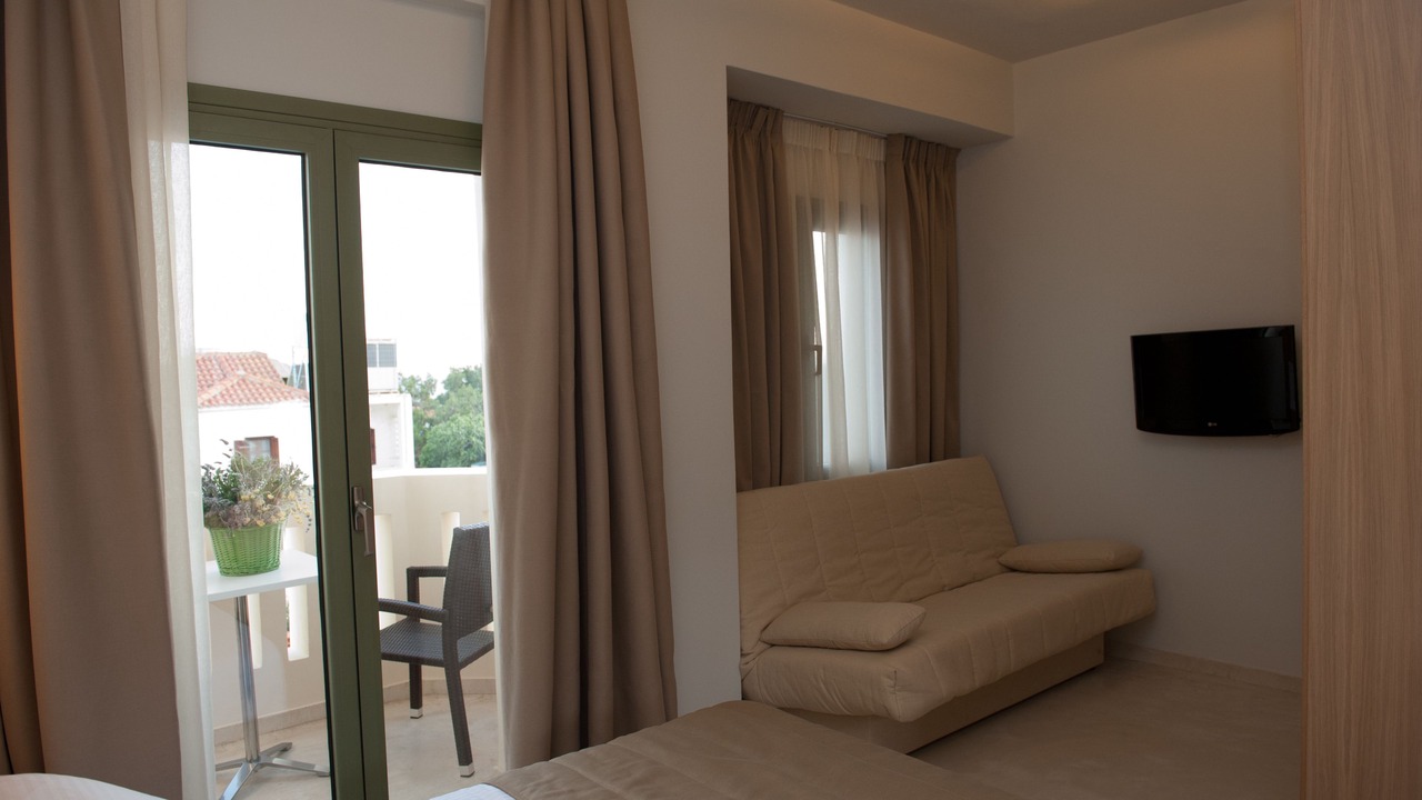 Photo of Bedroom in Marathokampos