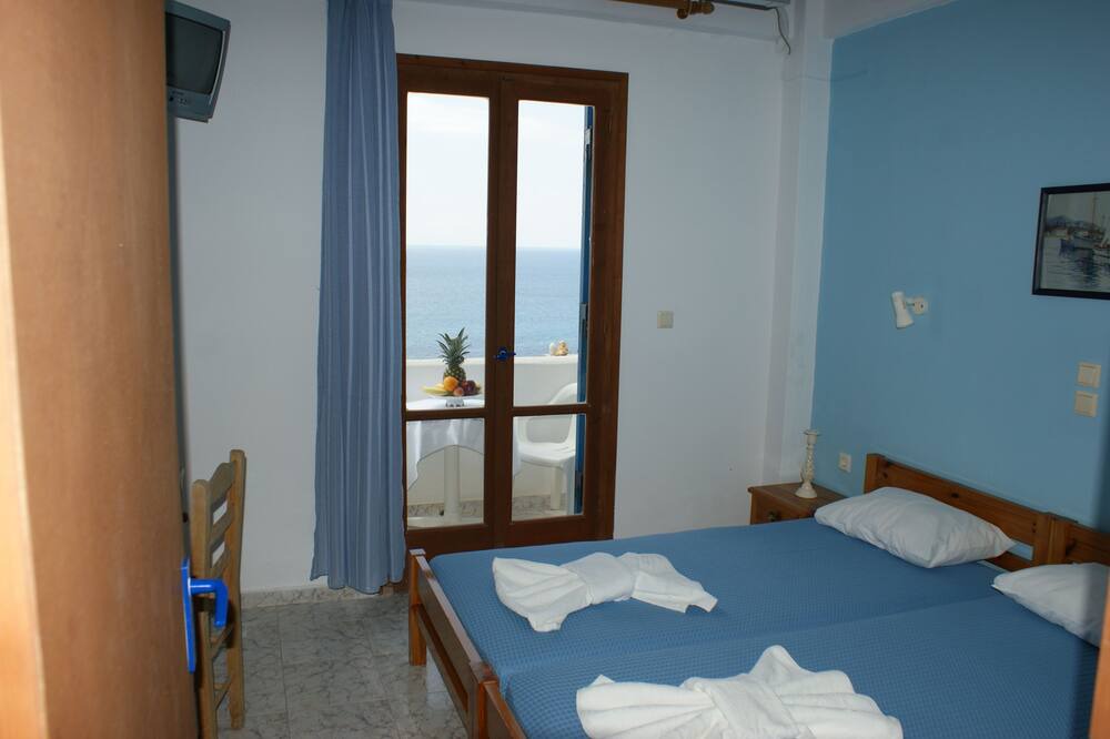 Photo of Bedroom in Naxos Town