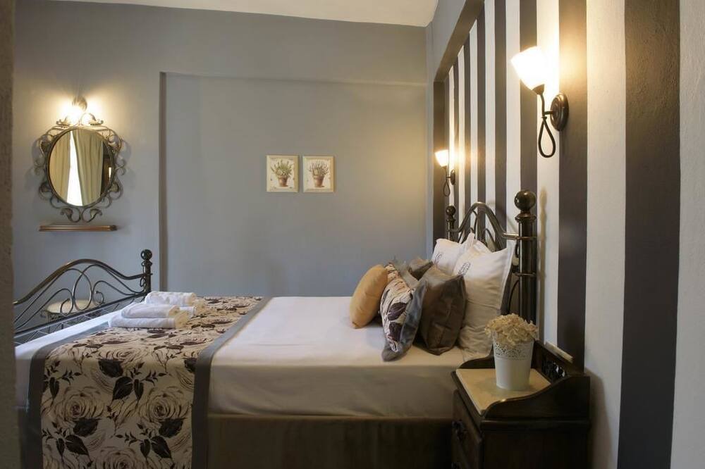 Photo of Bedroom in Aristotelis