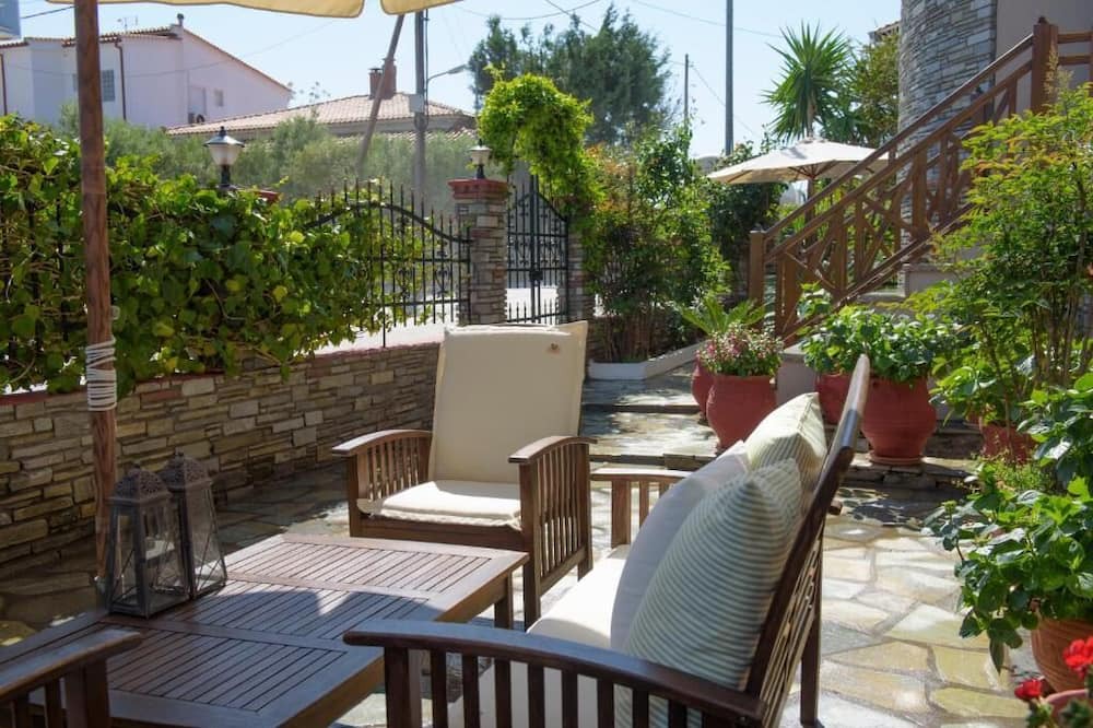 Photo of Patio Balcony in Aristotelis