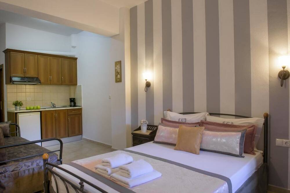 Photo of Bedroom in Aristotelis