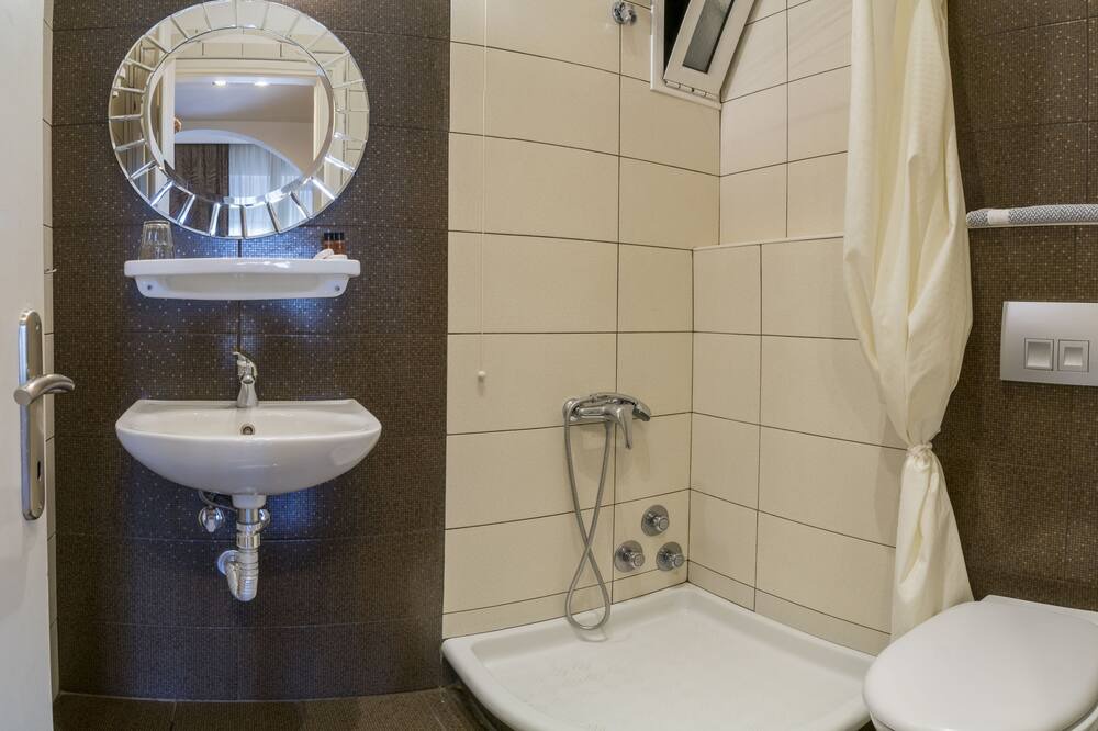 Photo of Bathroom in Katerini