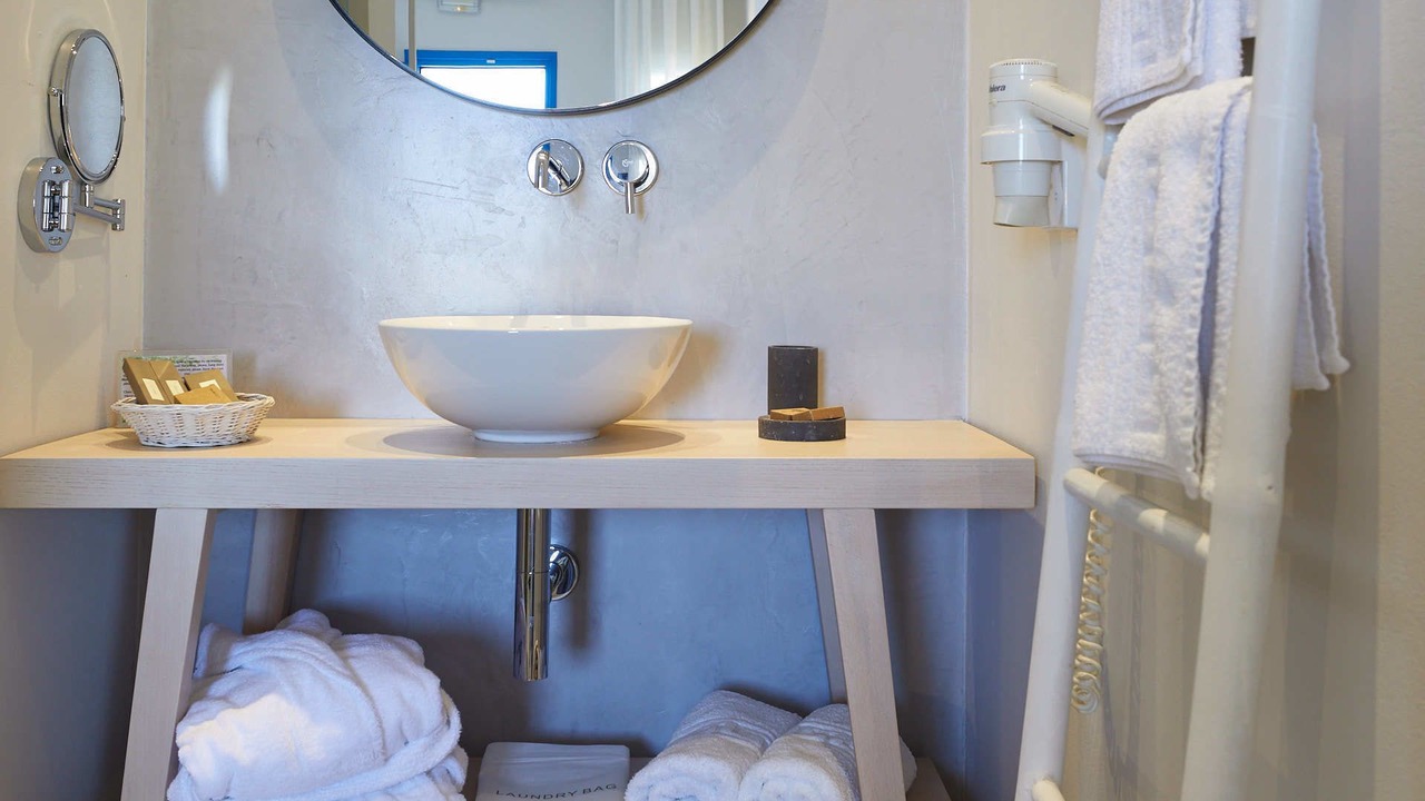 Photo of Bathroom in Tholaria