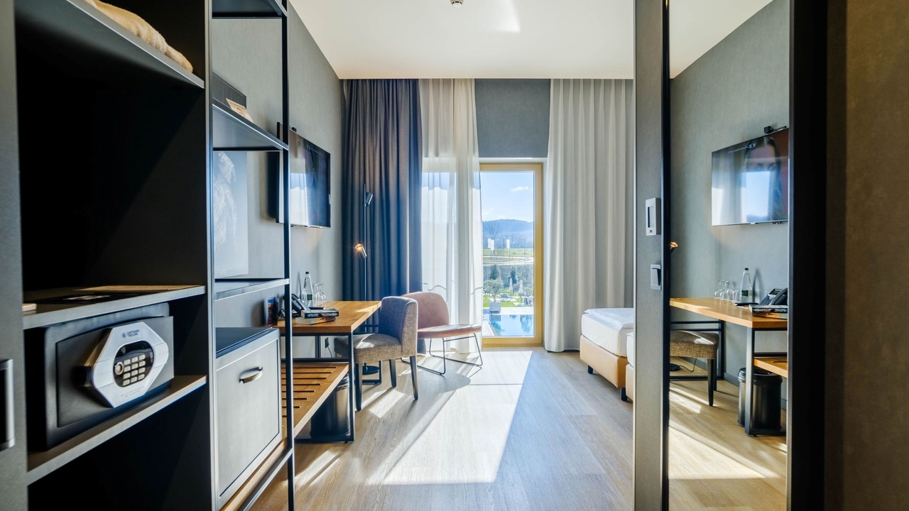 Photo of Bedroom in Preze