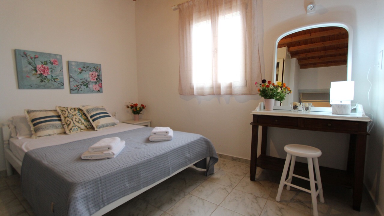 Photo of Bedroom in Naxos