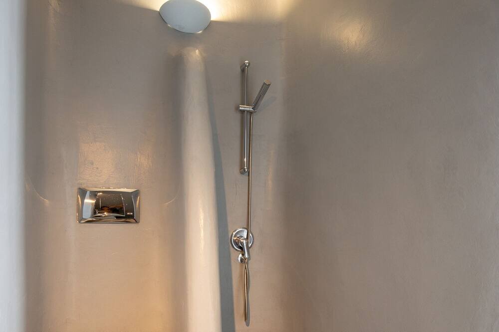 Photo of Bathroom in Fanari