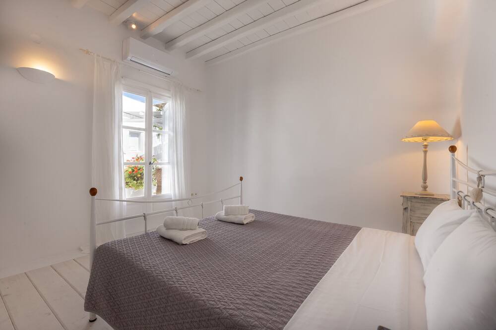 Photo of Bedroom in Fanari