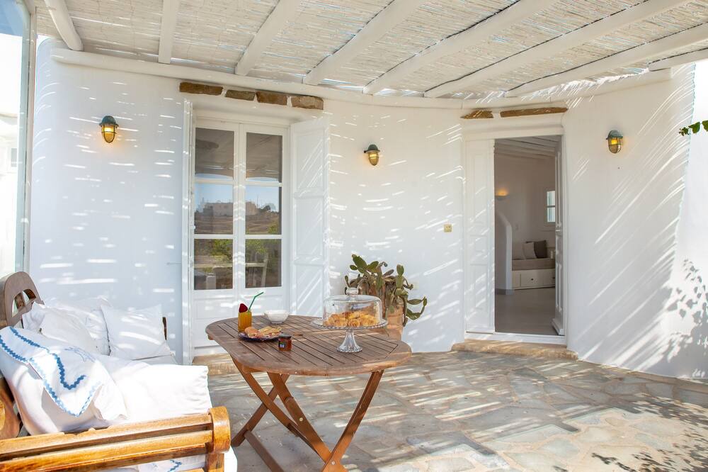 Photo of Patio Balcony in Fanari