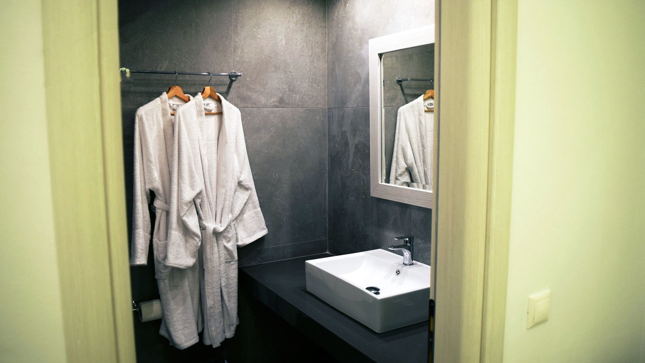 Photo of Bathroom in Glastros
