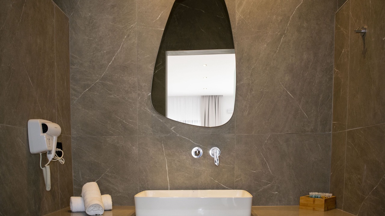 Photo of Bathroom in Glastros