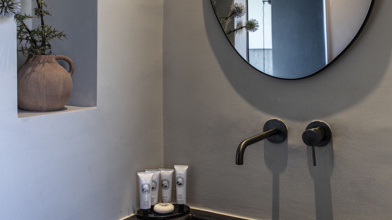 Photo of Bathroom in Kamari
