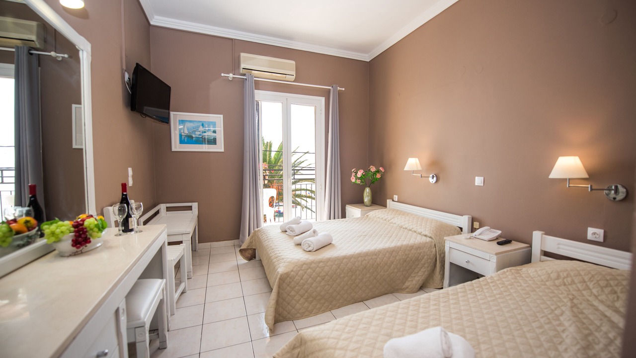 Photo of Bedroom in Ipsos