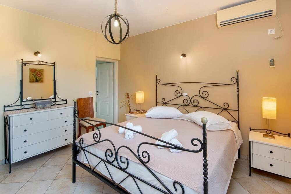 Photo of Bedroom in Makratika