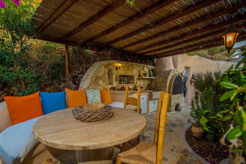 Photo of Patio Balcony in Pefki
