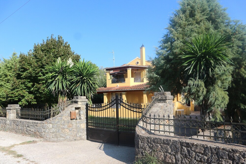 Photo of Outdoor in Agios Ioannis