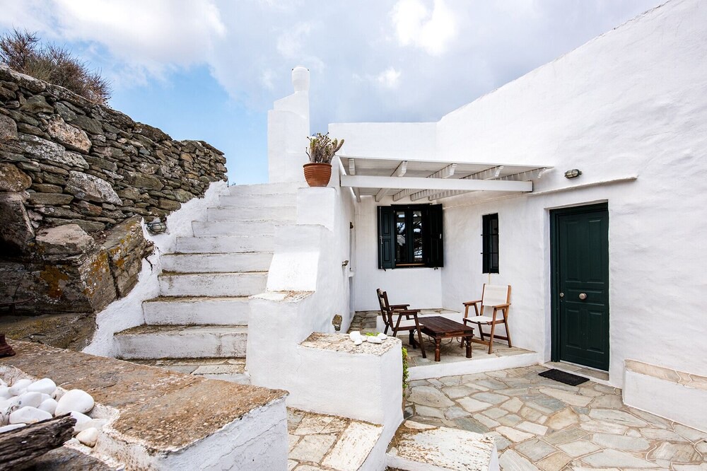 Photo of Outdoor in Platis Gialos