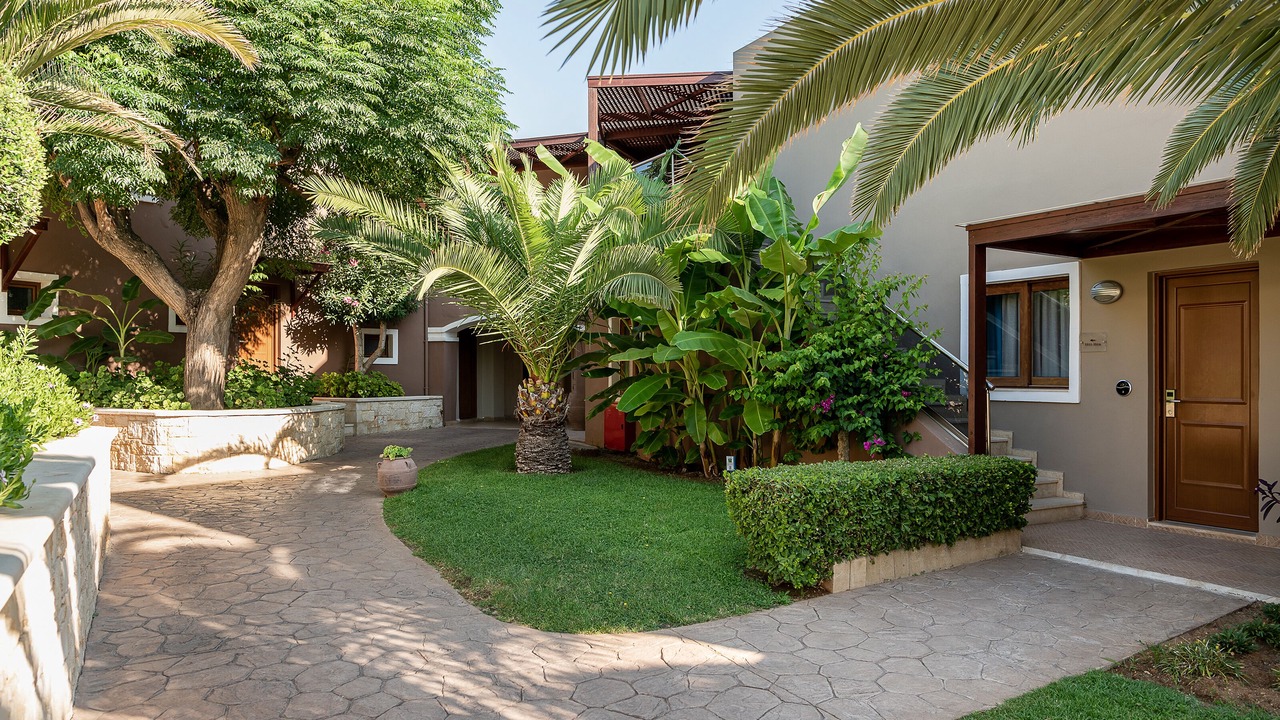Photo of Outdoor in Gerani