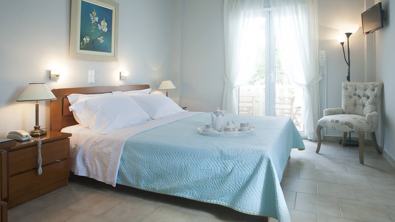 Photo of Bedroom in Parikia