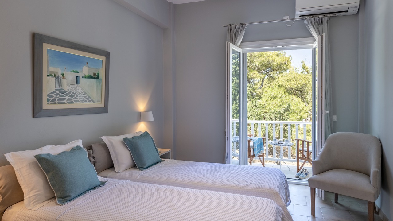Photo of Bedroom in Parikia