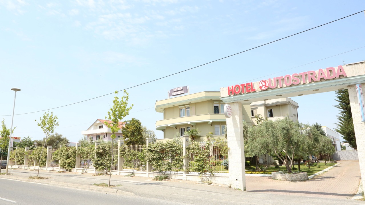 Photo of Outdoor in Kashar