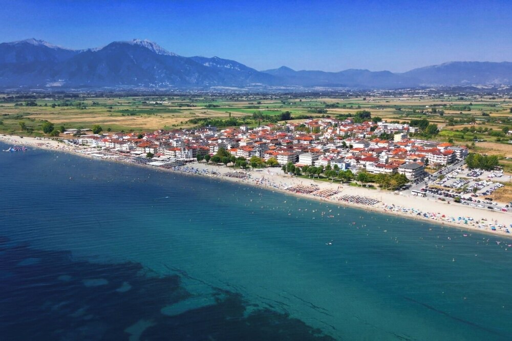 Photo of Outdoor in Olymbiaki Akti