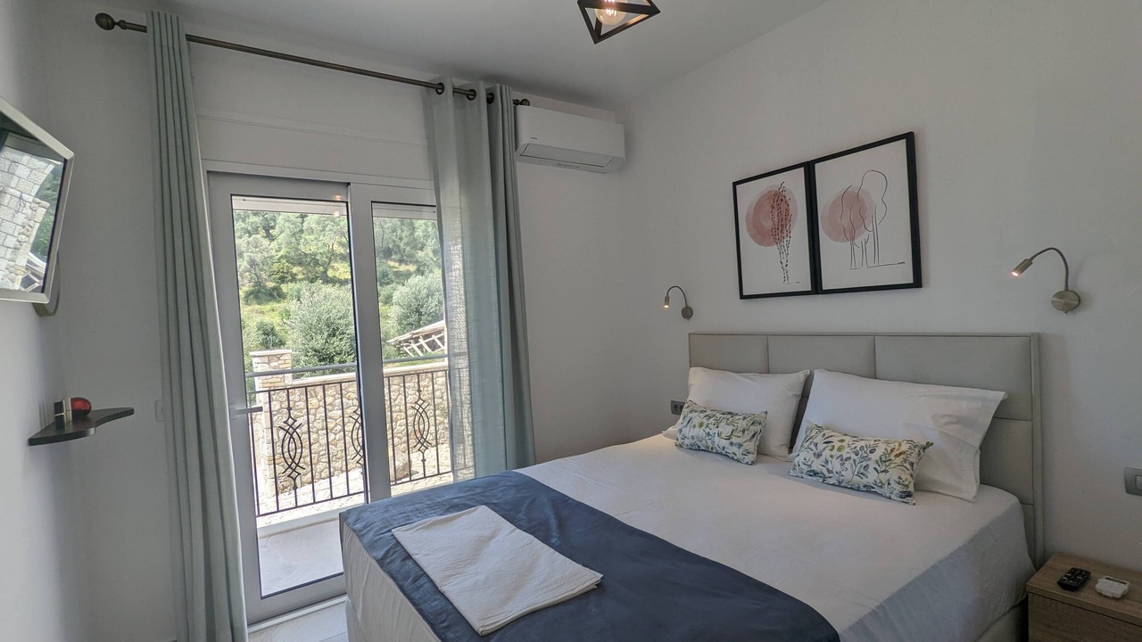Photo of Bedroom in Parga