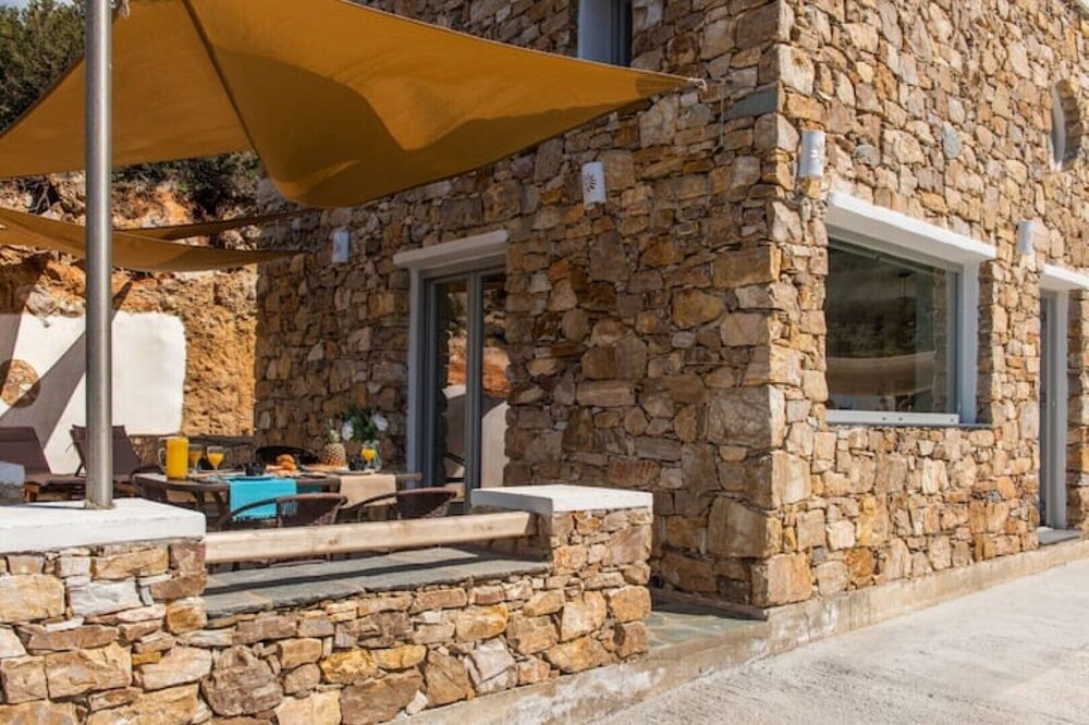 Photo of Patio Balcony in Vathi