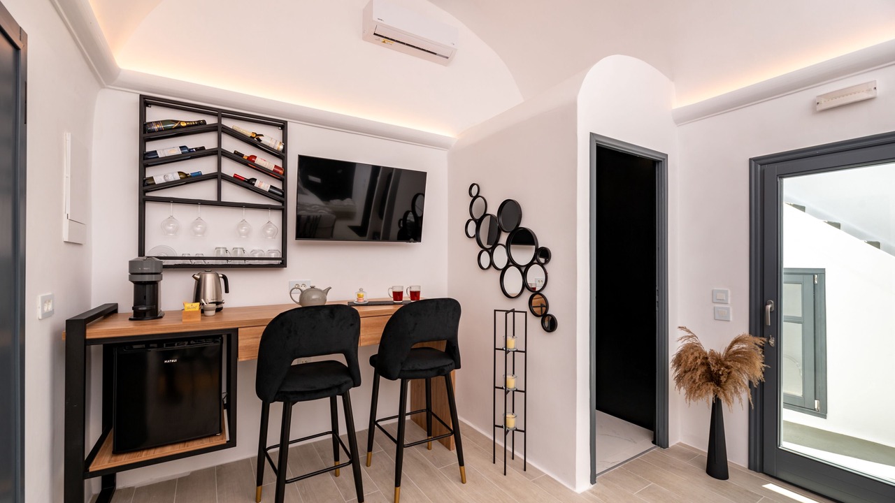 Photo of Bedroom in Imerovigli