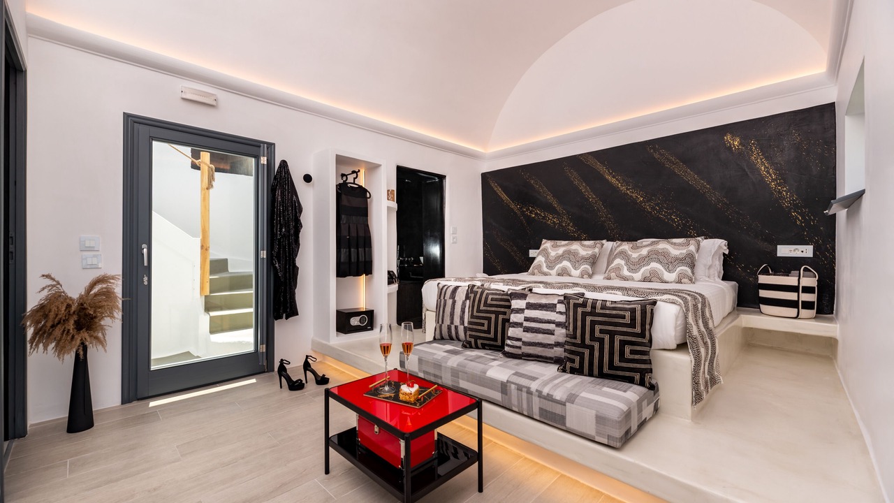 Photo of Bedroom in Imerovigli